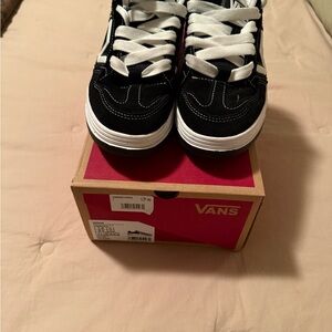 Vans Black and White Sneakers - Sz 8 1/2